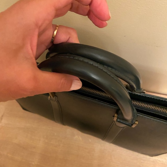 Authentic Louis Vuitton taiga leader briefcase - Picture 7 of 10